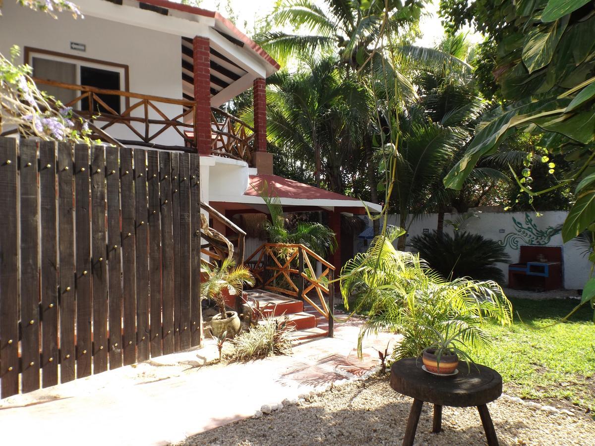 Nido Del Quetzal Hotell Bacalar Exteriör bild