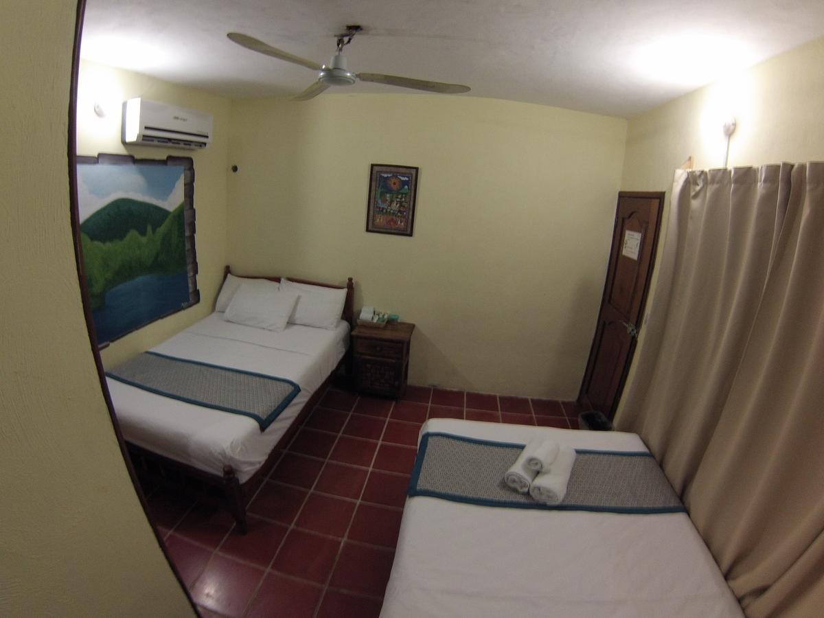 Nido Del Quetzal Hotell Bacalar Exteriör bild