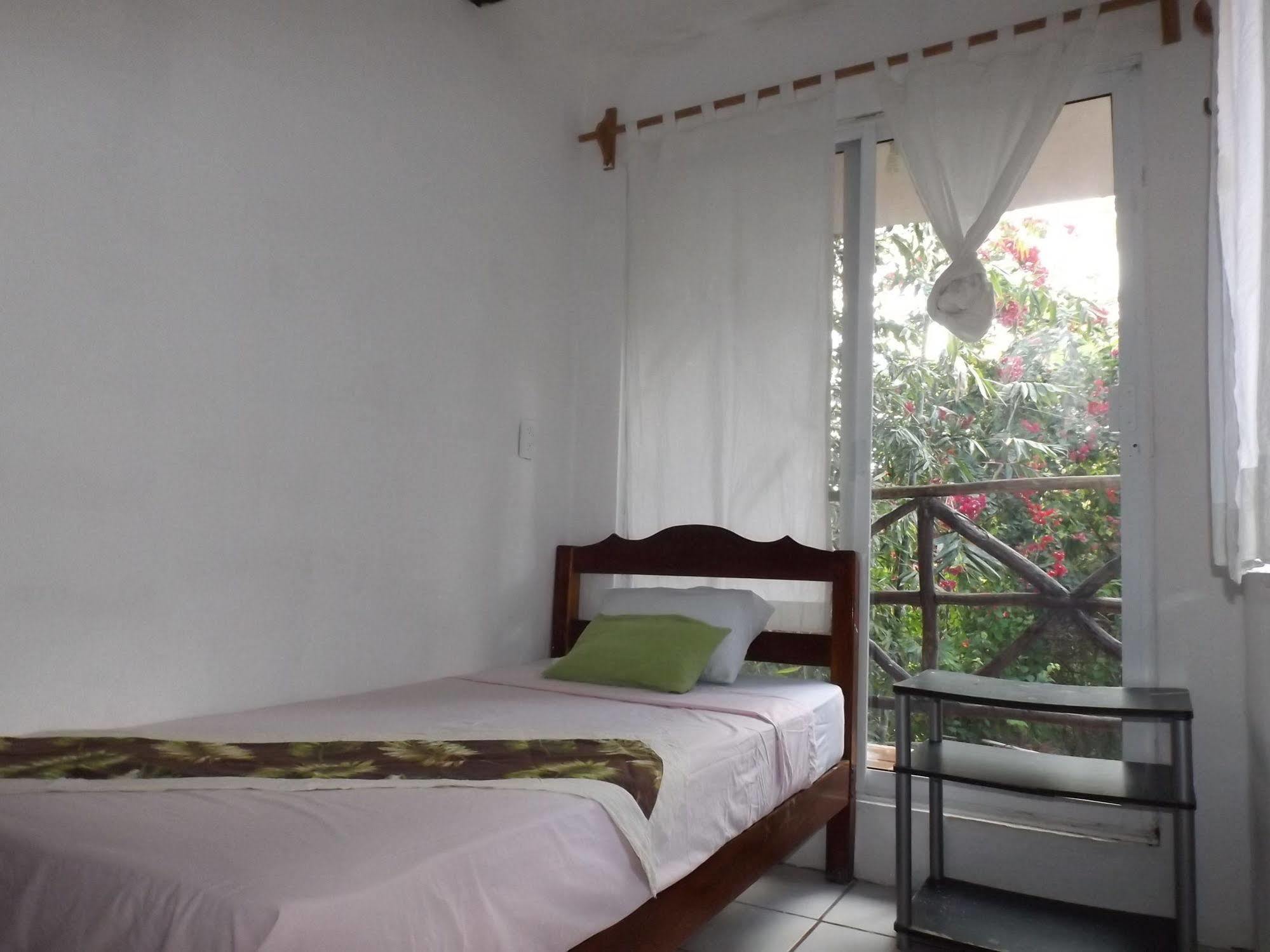 Nido Del Quetzal Hotell Bacalar Exteriör bild